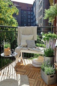 Idee colorate per il tuo balcone