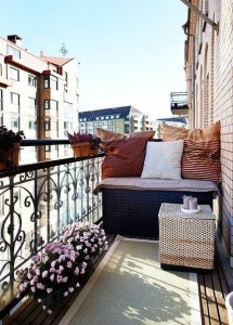Idee colorate per il tuo balcone